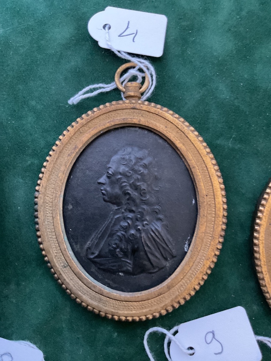 Bronze Miniatures Of Famous Figures -photo-1
