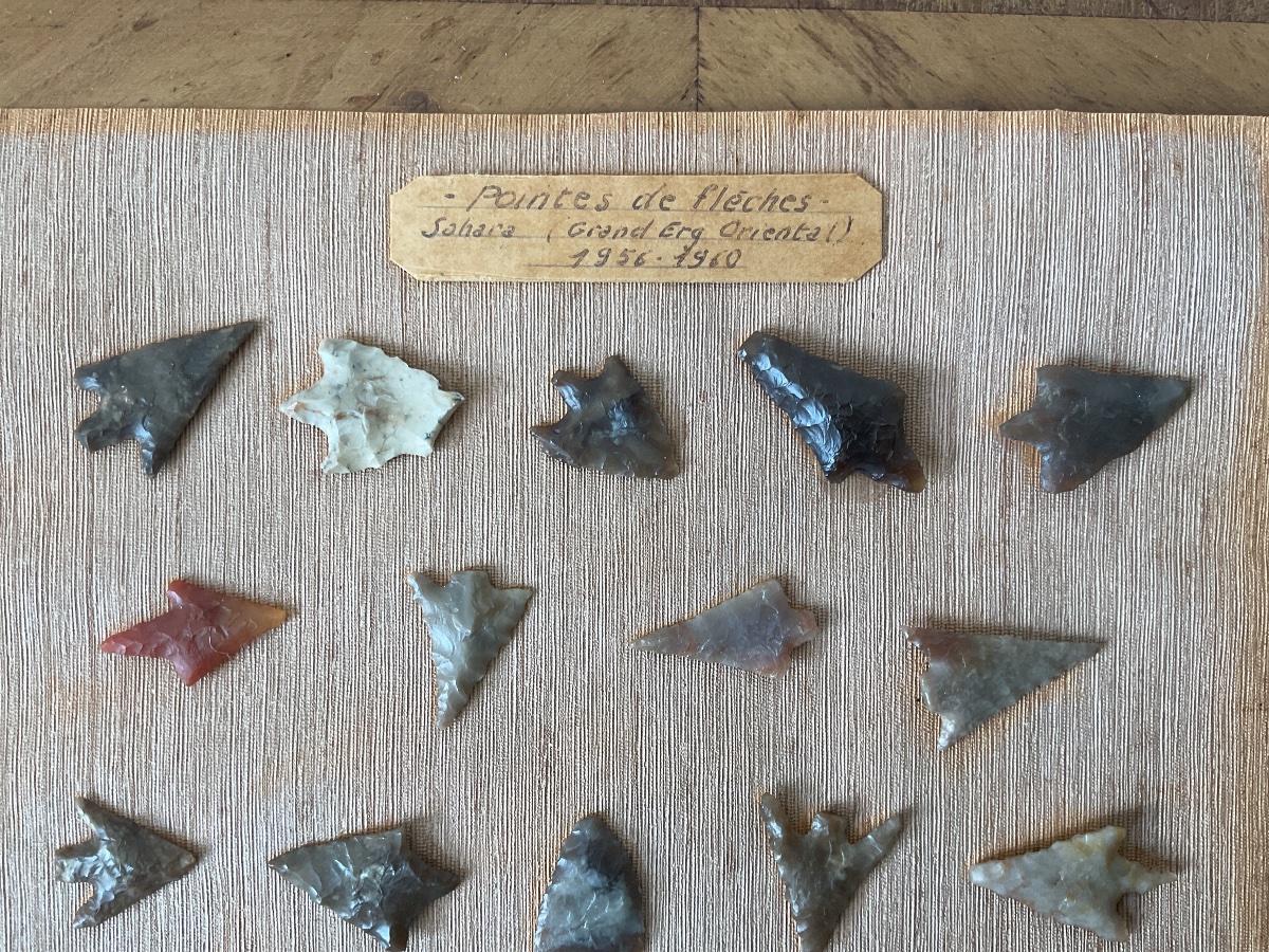 Collection Of 33 Flint Arrowheads-photo-3