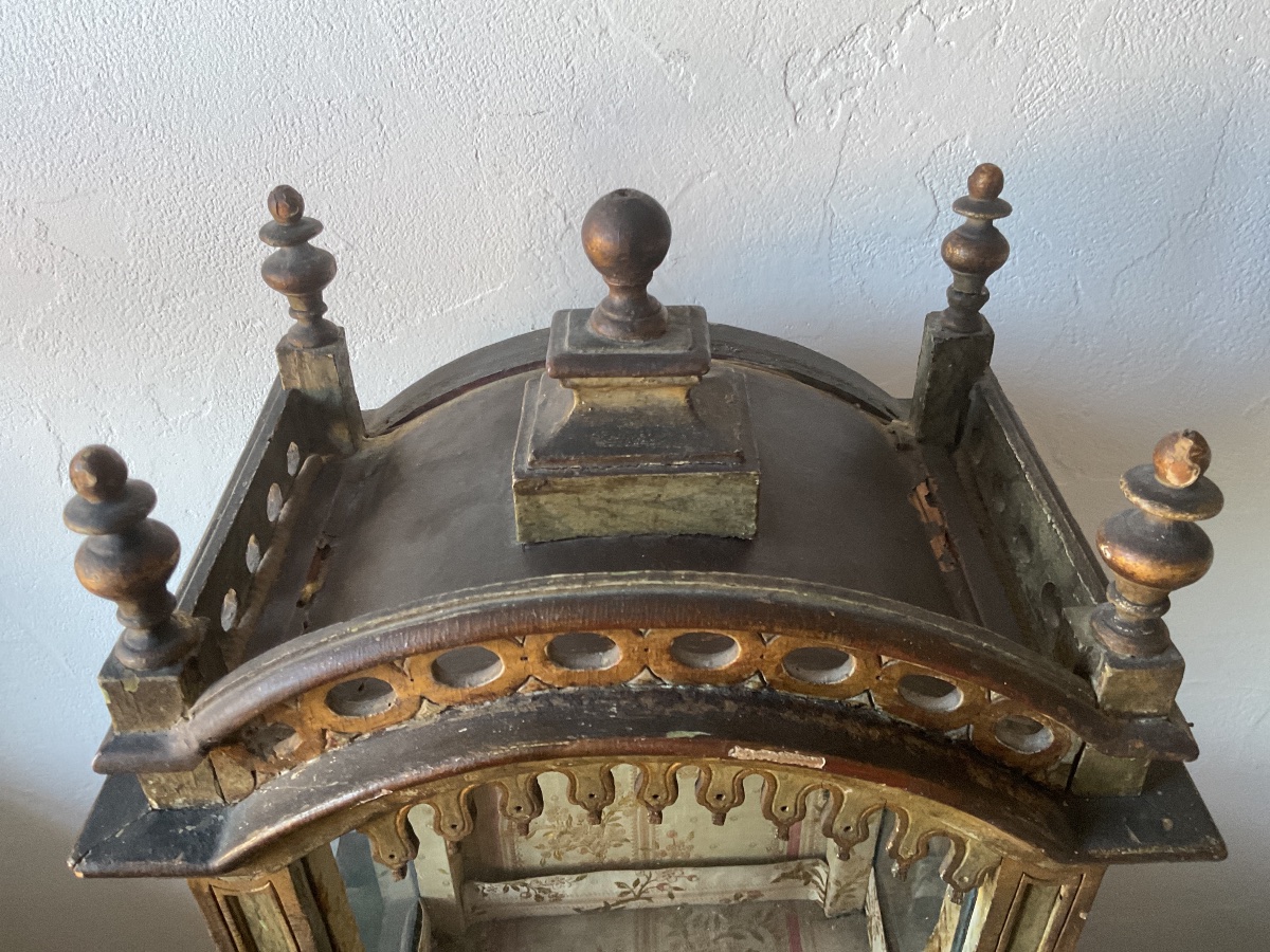 18th-century Italian-made Reliquary Display Case -photo-1