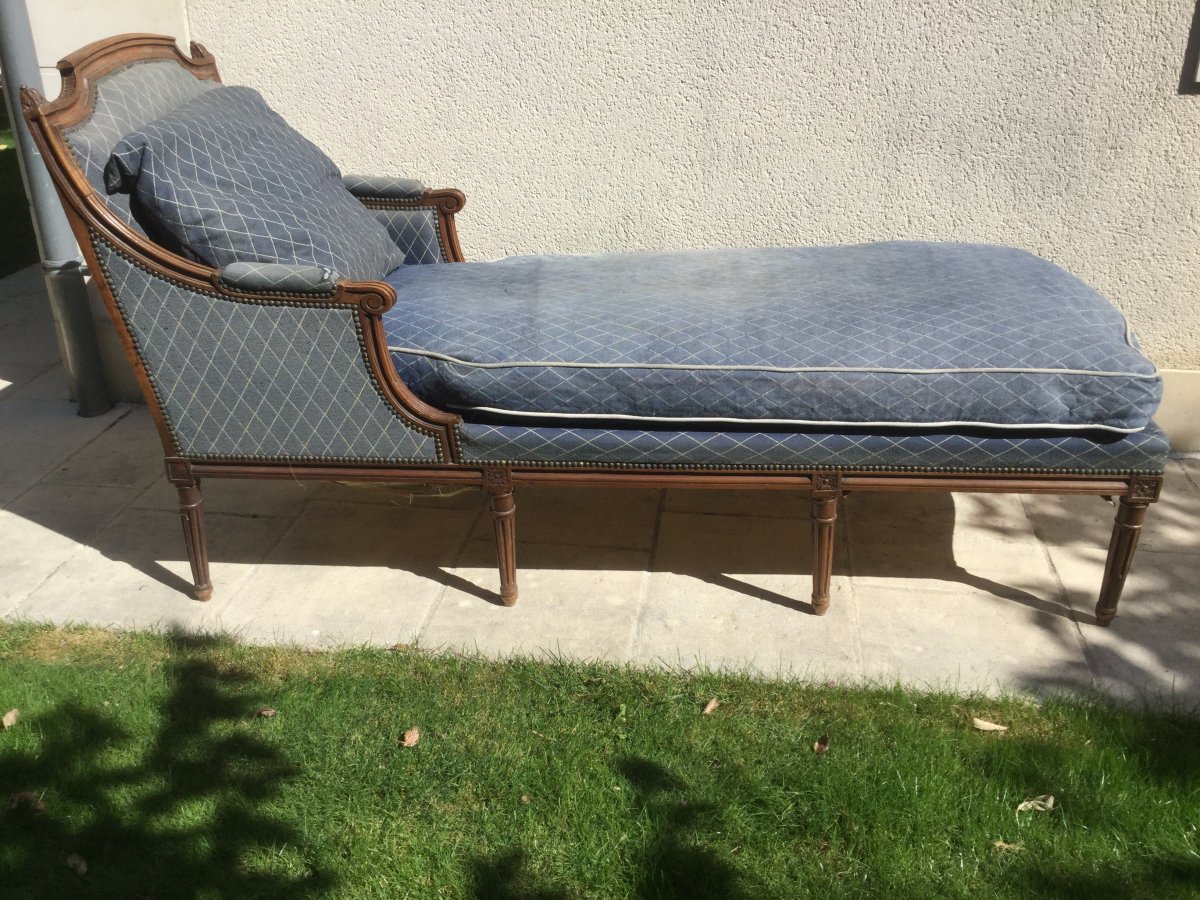 Chaise Longue Rest Bed Louis XVI In Walnut Late Eighteenth Time
