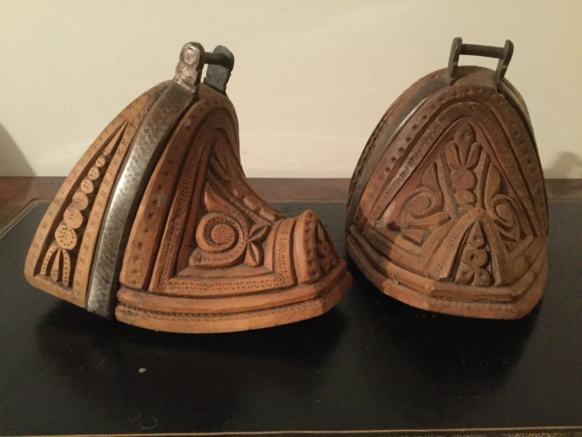 Two Pair Of Stirrups In Argentinean Or Chilean Gaucho Wood-photo-2