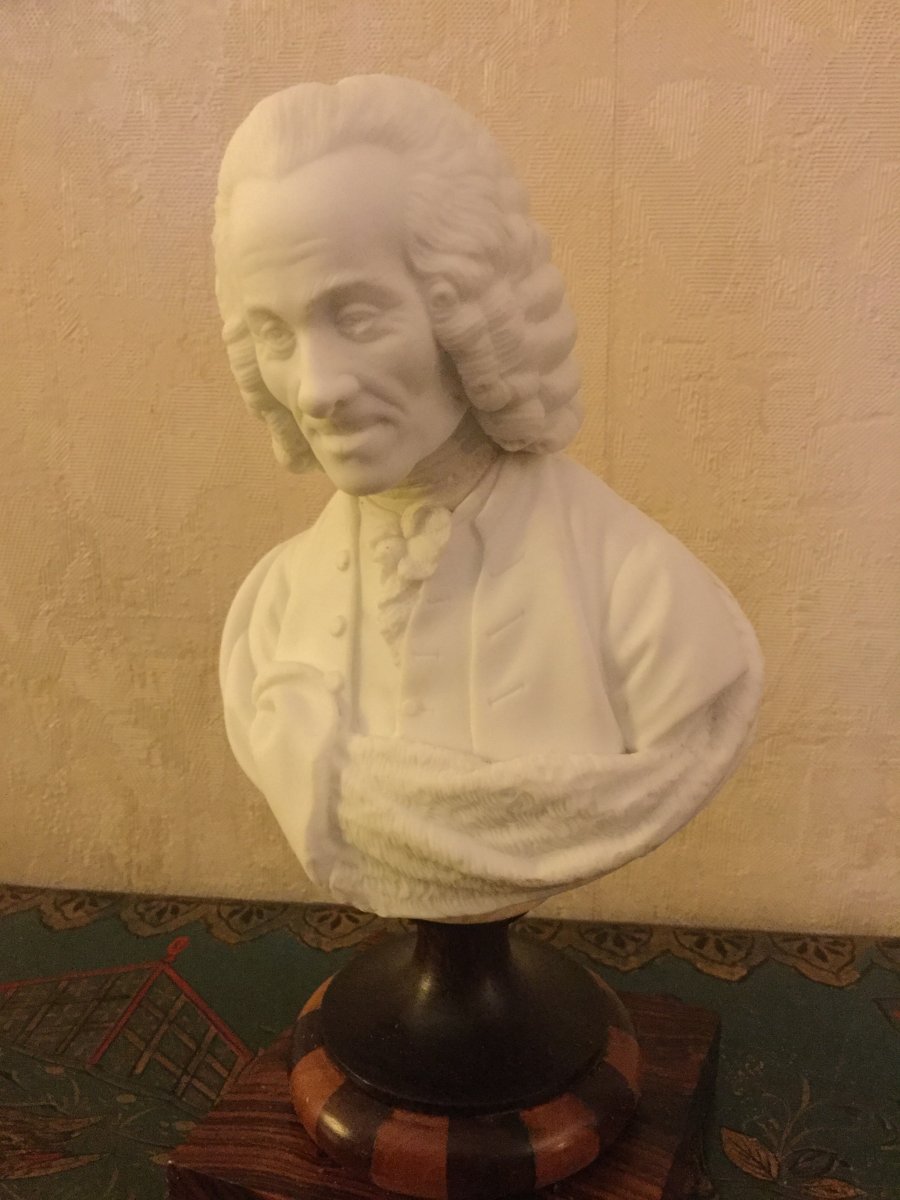Bust Of Voltaire In Biscuit Rosewood And Light Wood Base Early XIXth Century-photo-1