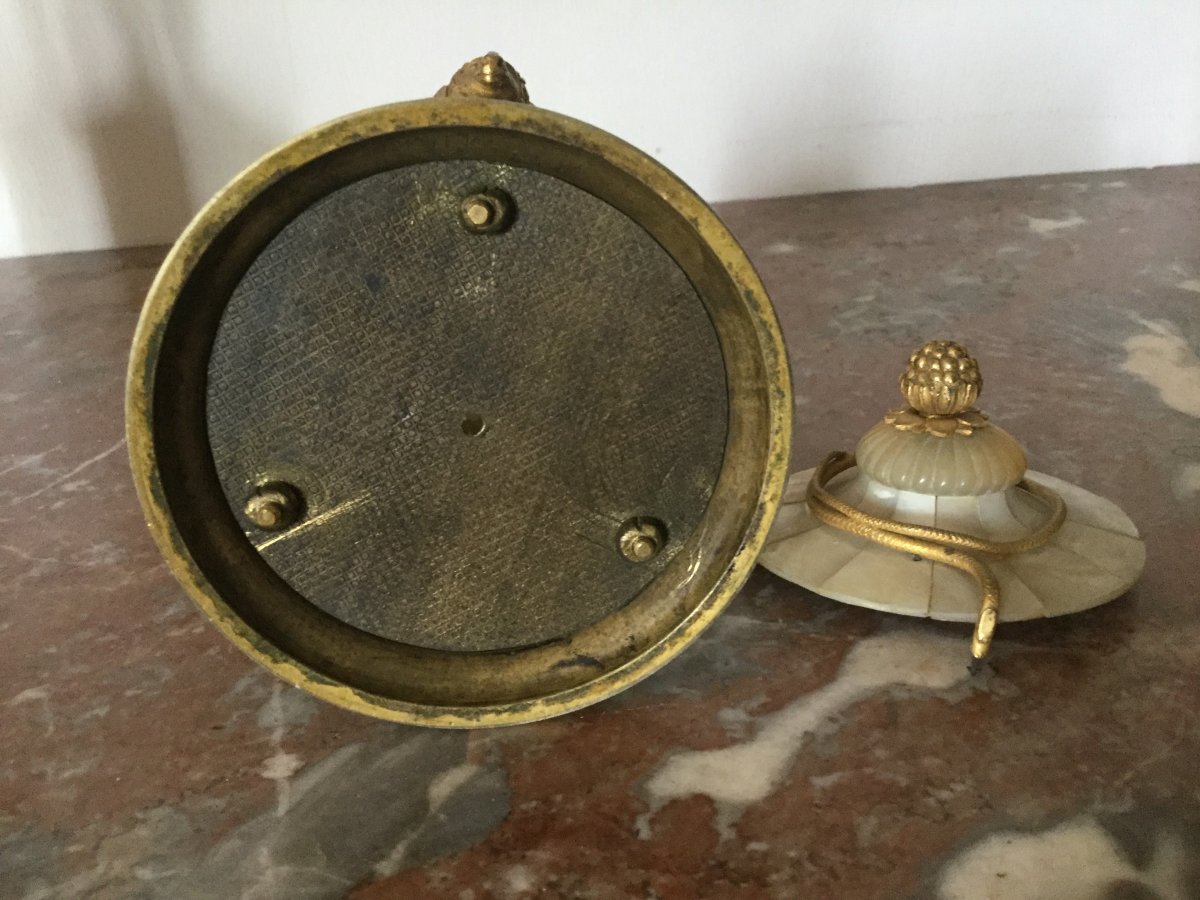 Rare Small Clock With Turning Dial Height 17 Cm Louis XVI Period Charming Object-photo-1