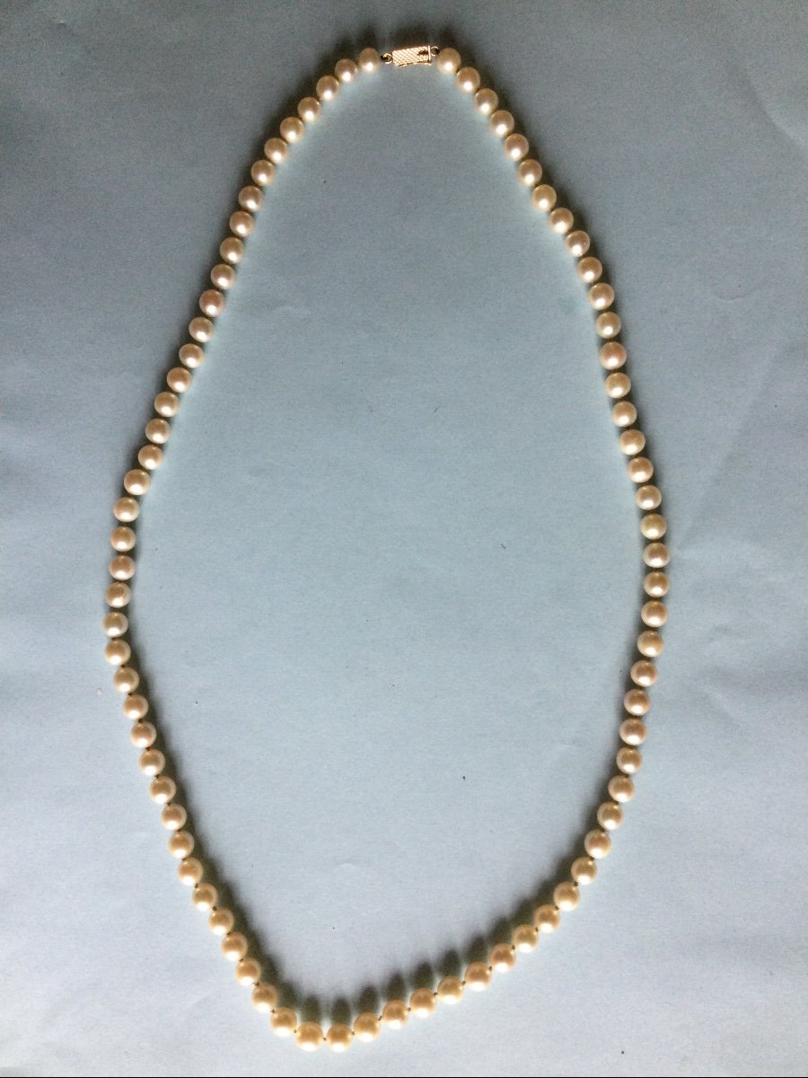 Collier De Perles Fermoir En Or Longueur 56,5 Cm Diamètre Des Perles 6mm