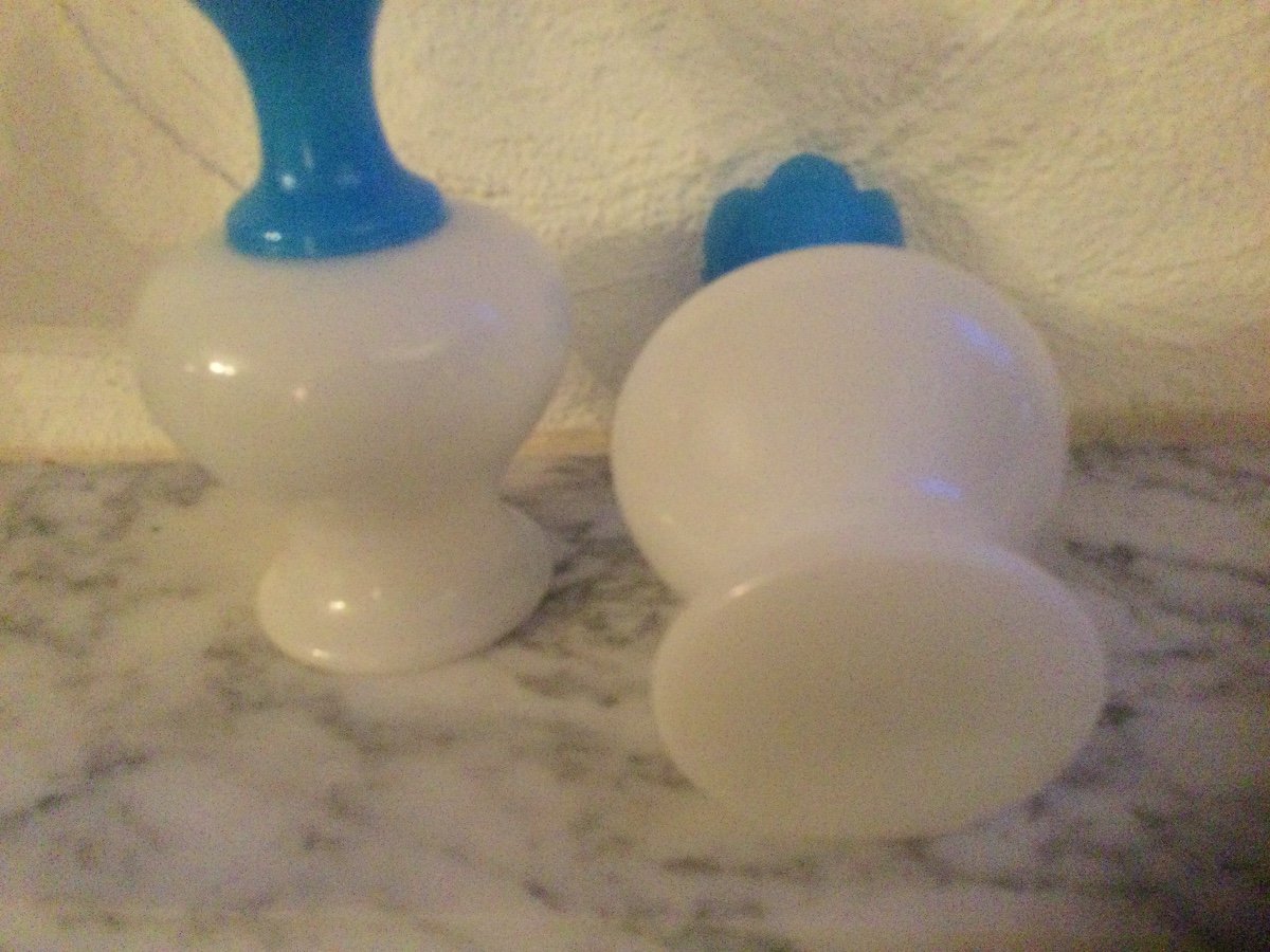 Paire De Vases En Opaline Laiteuse Couleur Blanc Et Bleu époque Charles X-photo-3