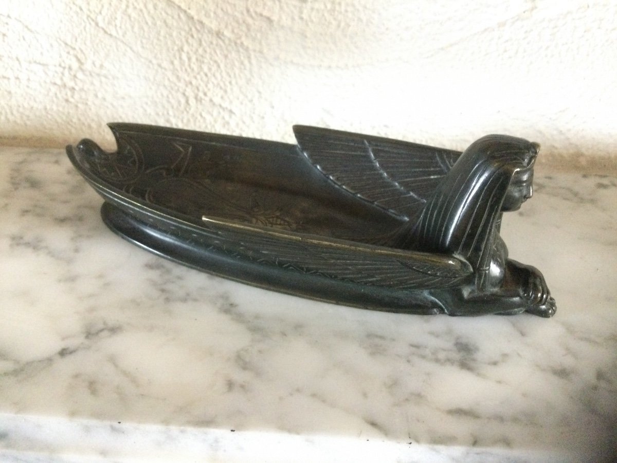Vide Poche En Bronze Patiné à Décor De L’egypte Ancienne 