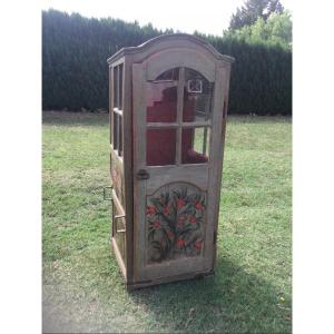 Early 18th Century Sedan Chair Painted With Floral Decor