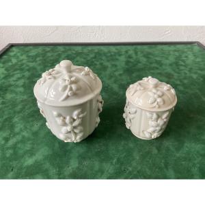 Saint Cloud 2 pots de tailles différentes lettres T