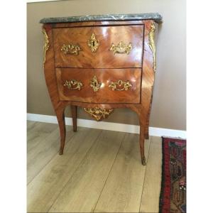 Commode d'Entre Deux Stamped Lardin Louis XV Period With Jurande