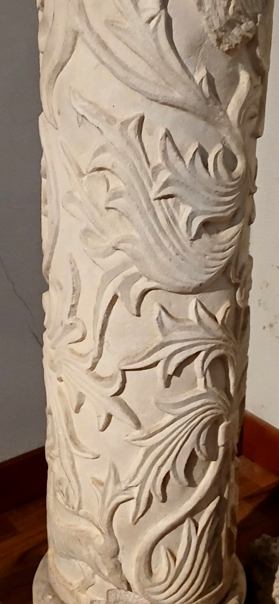  Holy Water Font Carved With Phytomorphic Motifs And Facing Dragons - Sicily - 14th Century-photo-2