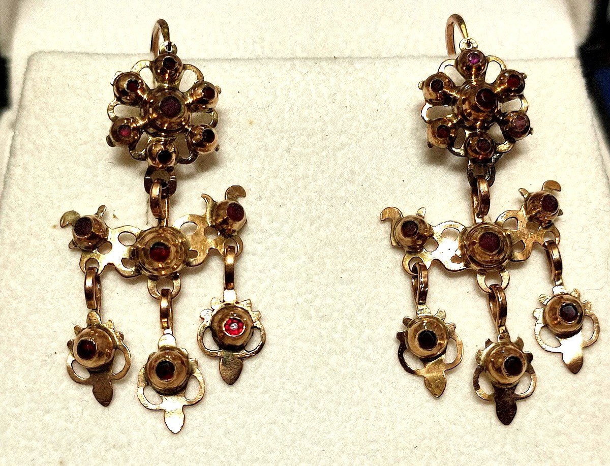  Boucles d’oreilles en or et grenat Sicile - XVIIIe siècle.-photo-4