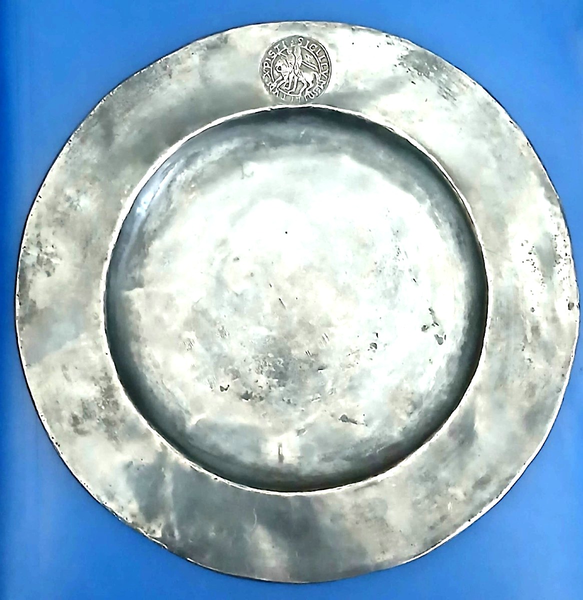  Plaque de Grand Maître Templier en argent avec le symbole des Templiers. XIIIe siècle.