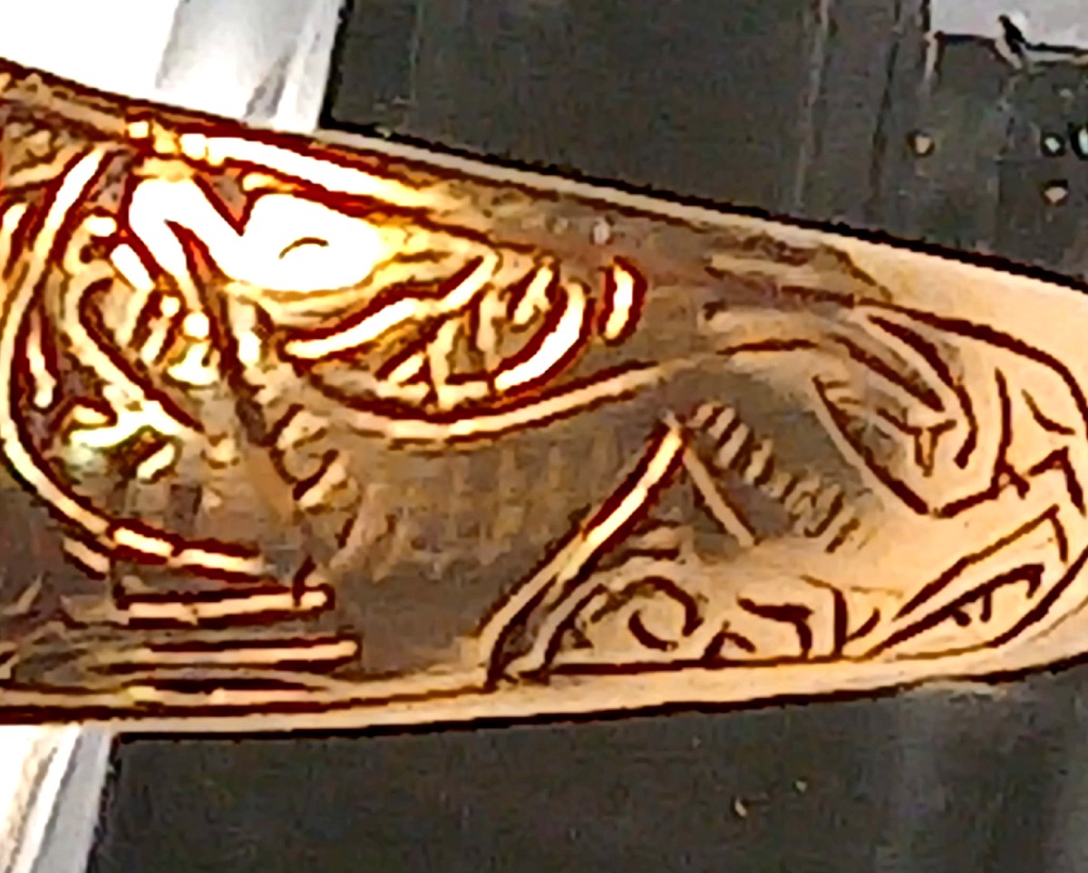 « Le Troisième Œil » : bague ésotérique arabo-normande en or et agate de l'époque frédérique.  -photo-4