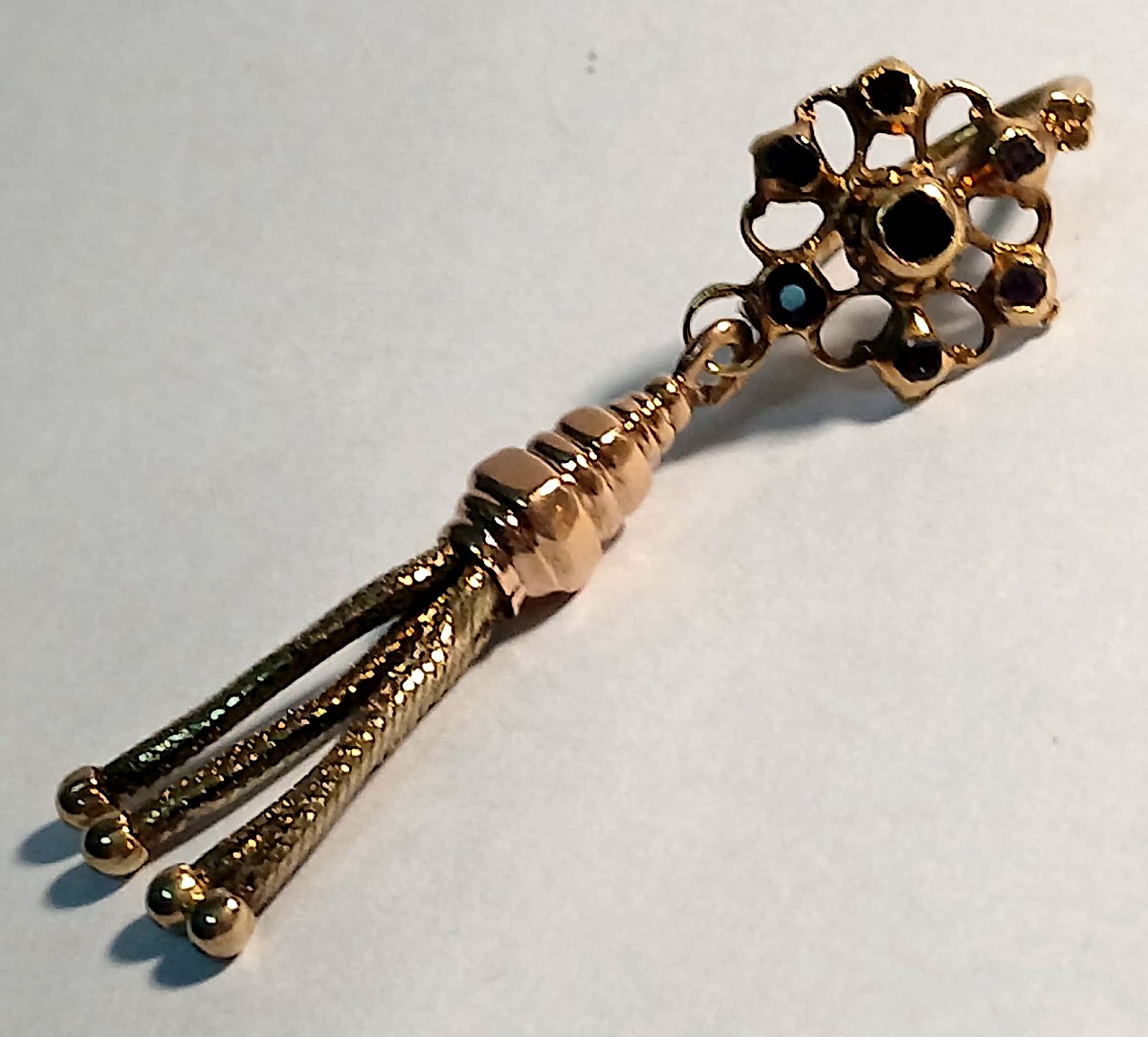 Gold Earrings With Garnets And A Hanging Knot. Piana Degli Albanesi (palermo), Louis XVI. -photo-2