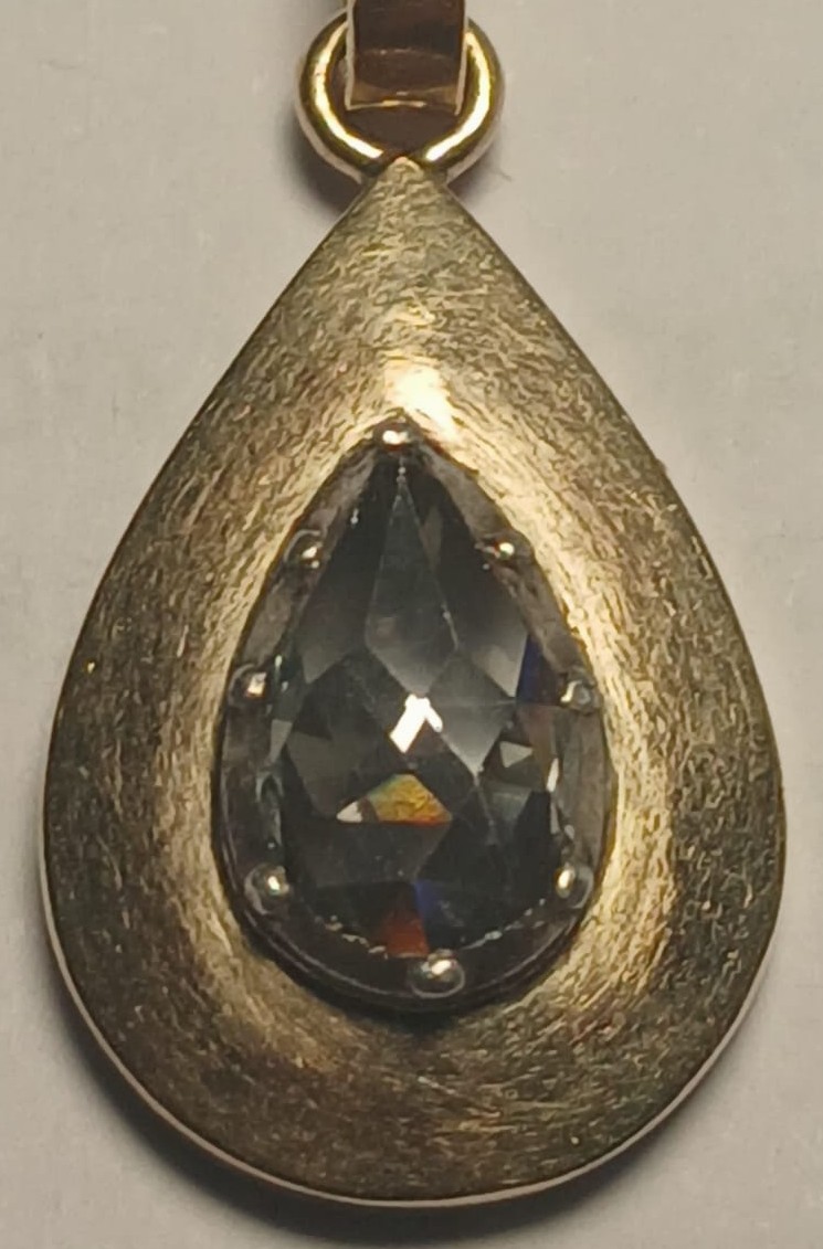 Half-carat Faceted Pear-shaped Pure Diamond, Set In 2.2g Gold - 1960s-1970s-photo-3