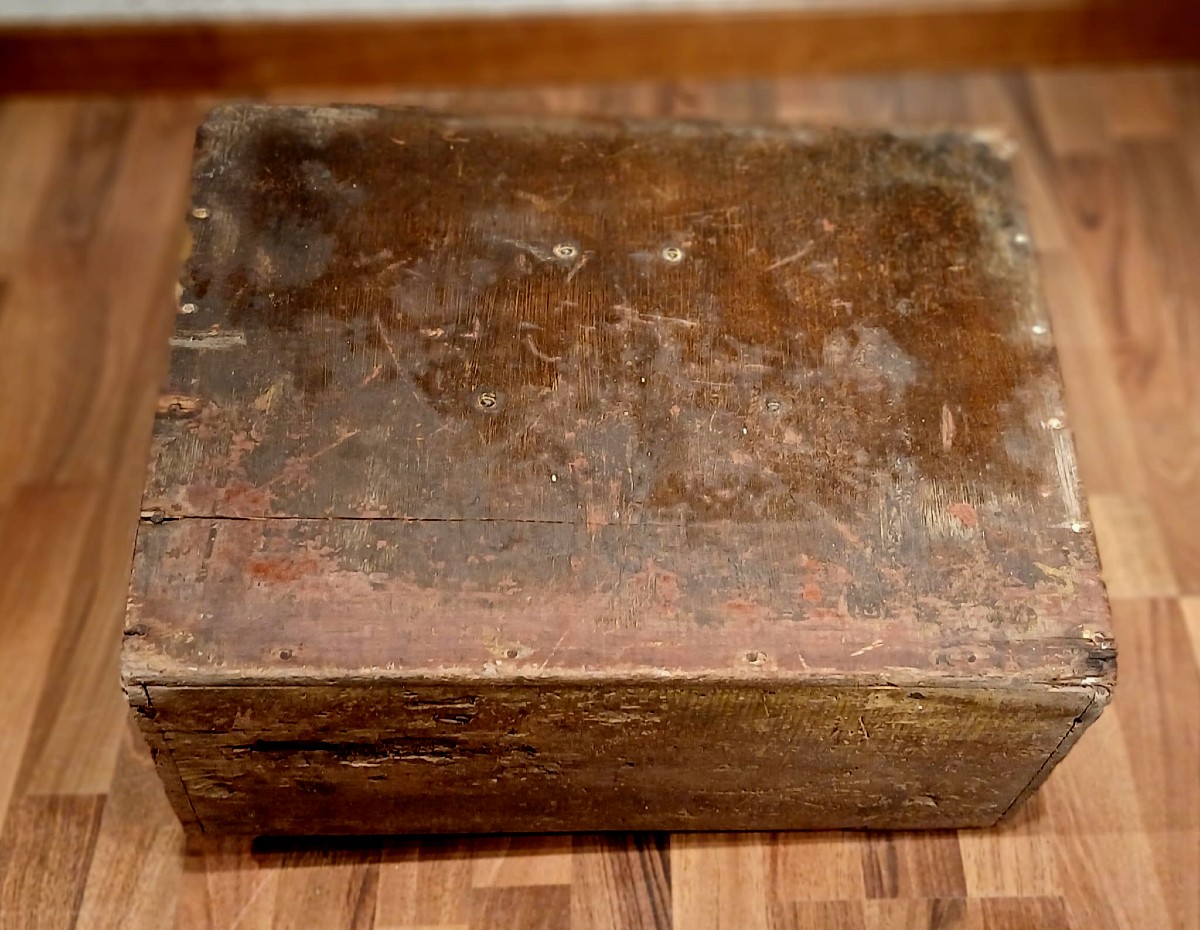 A 19th-century Hand-cranked Carriage Trumpet.  -photo-4