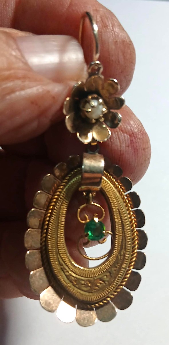 14-carat Gold Chased Earrings. Hallmarks Of The Kingdom Of The Two Sicilies, 1830.-photo-4