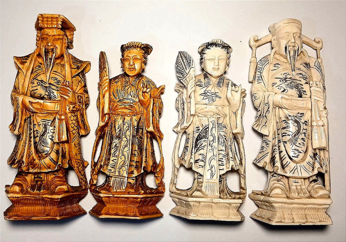 A Finely Carved Ivory Chessboard. Made In China For The European Market. 