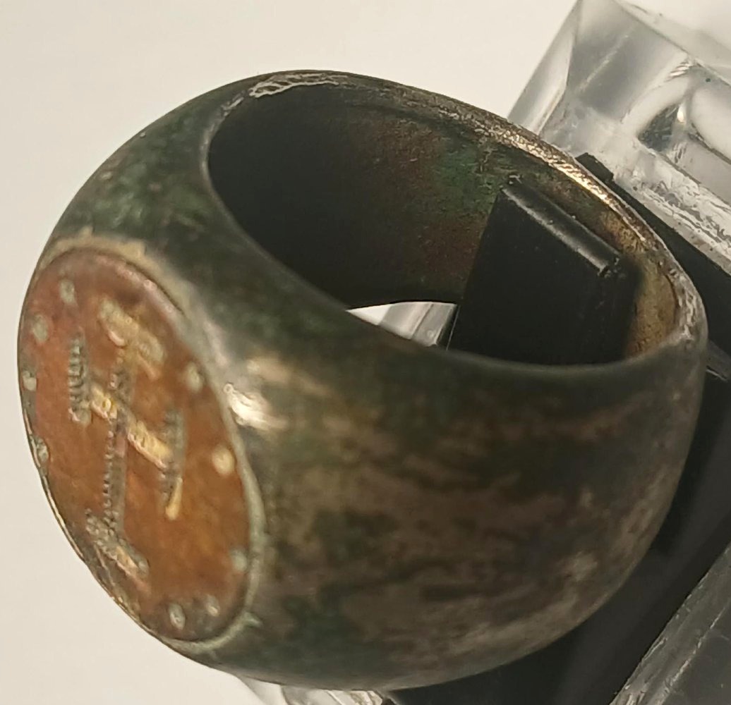 Silver Templar Pinky Ring With A Cross-shaped Seal Surrounded By Small Beads. 13th Century-photo-1