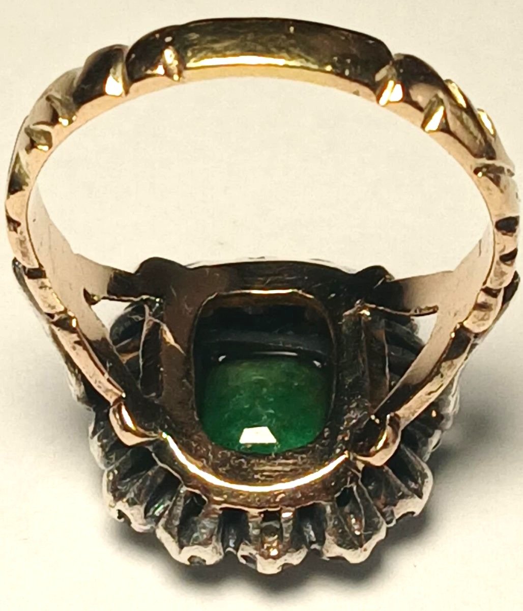 Emerald And Diamond Ring In Gold And A Cup-shaped Setting. Sicily, Early 1900s.-photo-3