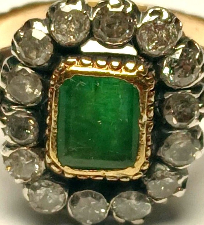 Emerald And Diamond Ring In Gold And A Cup-shaped Setting. Sicily, Early 1900s.-photo-4