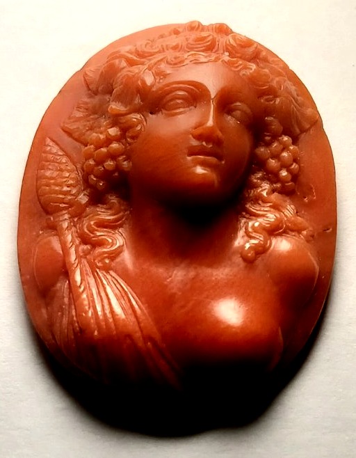 Camée en corail sculpté. Sculpture néoclassique de la fin du XVIII-photo-4