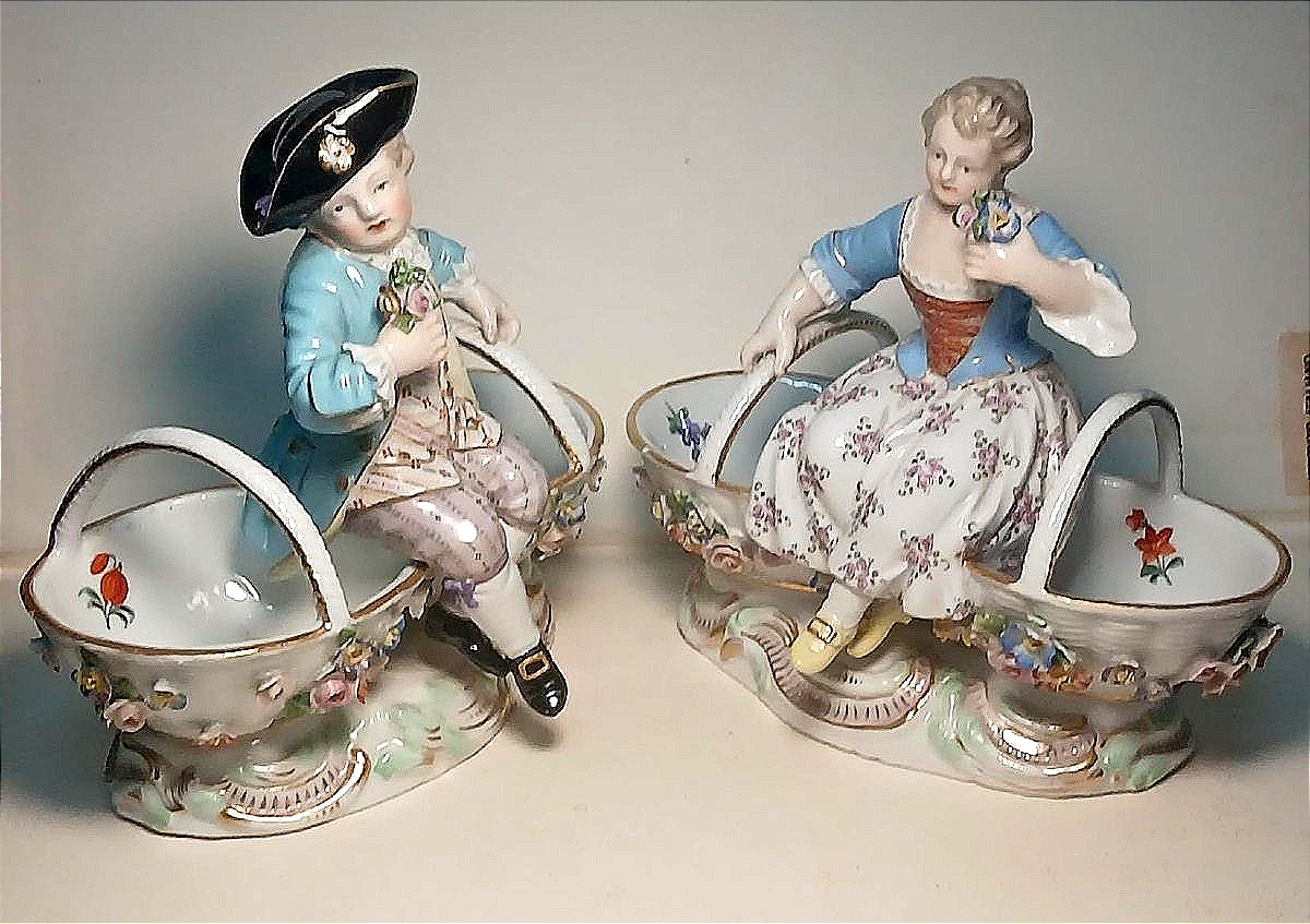  Pair Of Marcolini Porcelain Salt Cellars (1774–1814), Dated 1778.-photo-2