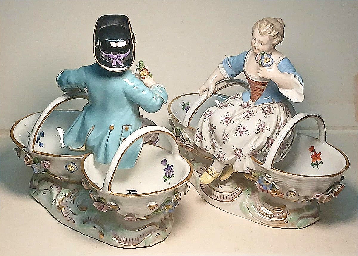  Pair Of Marcolini Porcelain Salt Cellars (1774–1814), Dated 1778.-photo-3