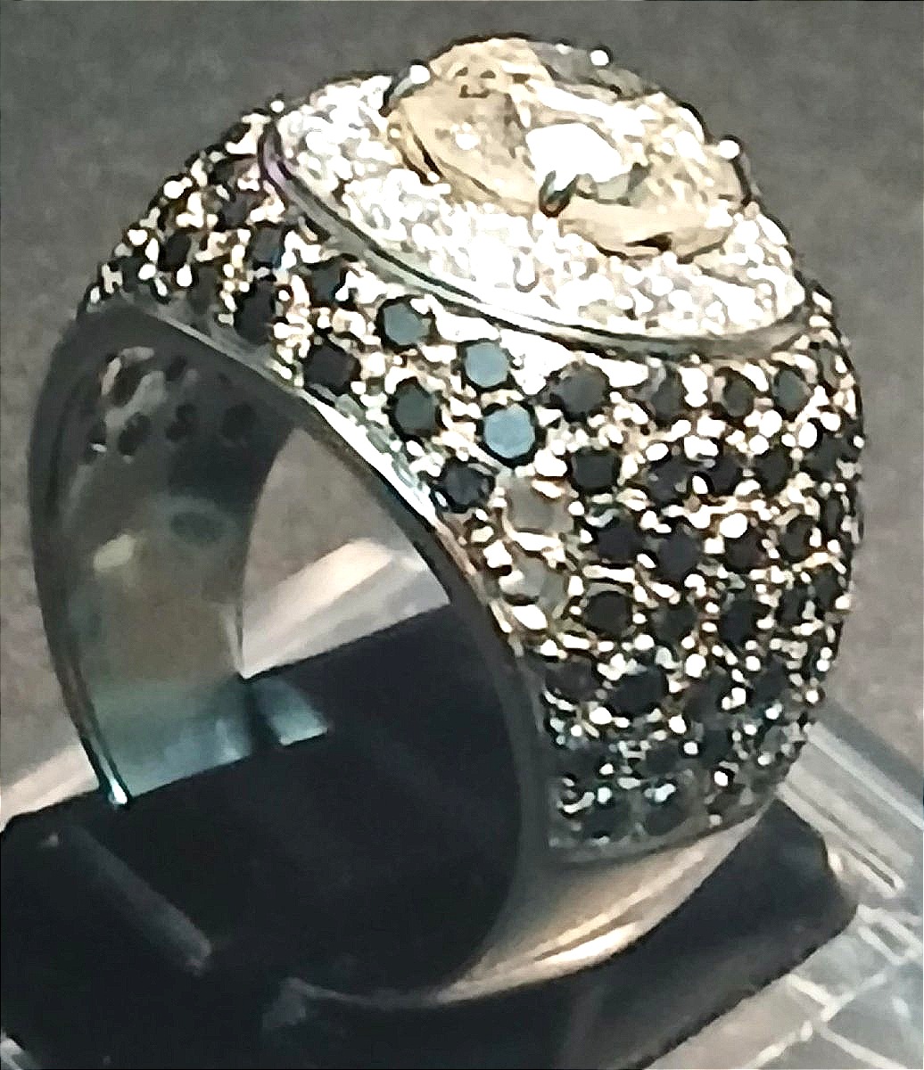 Bague Art Deco In White With A Brilliant Diamond Of 3.02 Carats Entourée Of Diamonds 2.10 Ct-photo-1