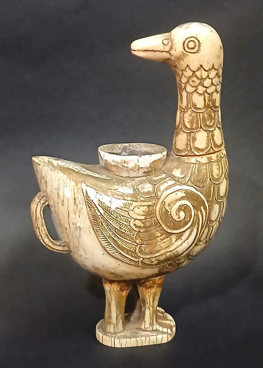 Ivory Duck For Cleaning Brushes, Liao Dynasty, China, 907–1125 -photo-1