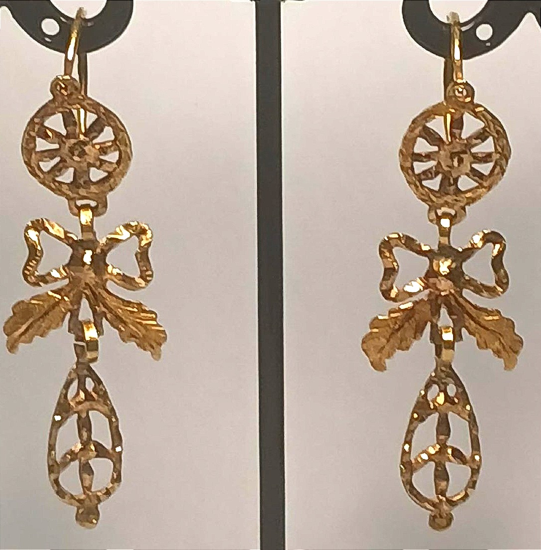 Louis XVI Three-piece Earrings In High-purity Gold. Sicily, Circa 1780. Consul G.c.