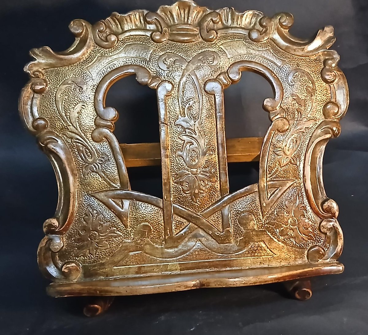 Engraved And Gilded Wooden Lectern, Louis XVI Period - Sicily, Circa 1780-photo-2