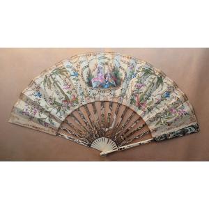 éventail Louis XVI En Satin Peint, à Côtes Dorées Et Sculptées.