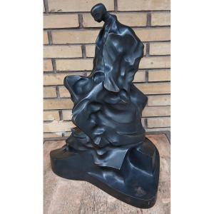 Umberto Boccioni's 'futurist Man' Is An Invisible Sculpture. Lost-wax Bronze, 58 X 45 Cm.
