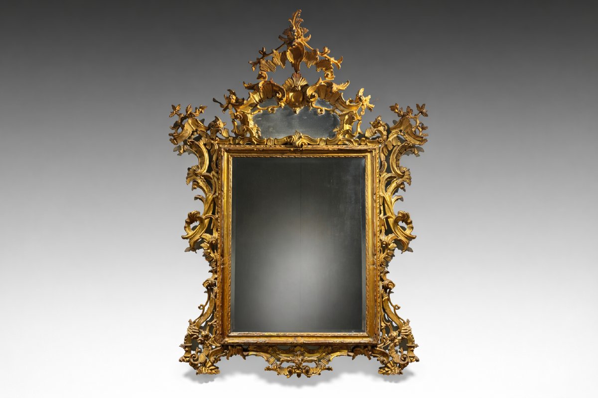 Elegant Mirror, Venice, 18th Century