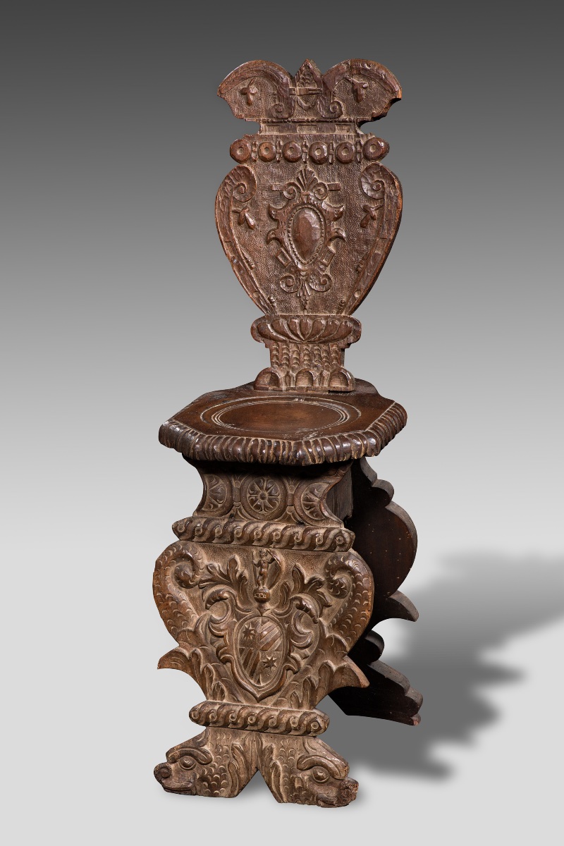 Rare Set Of  Four Different Richly  Carved Walnut Stools  Tuscany-umbria, 16th Century-photo-4