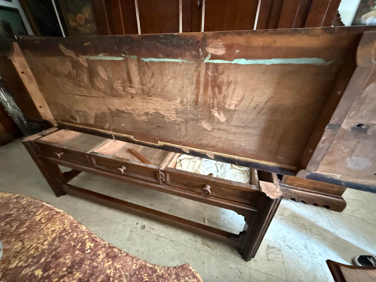 Large Walnut Table-photo-2
