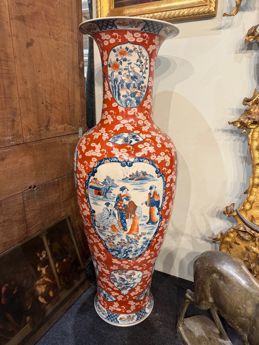 Pair Of Large Japanese Porcelain Vases-photo-7