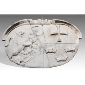 Oval Coat Of Arms Bearing A Templar Cross; 17th Century