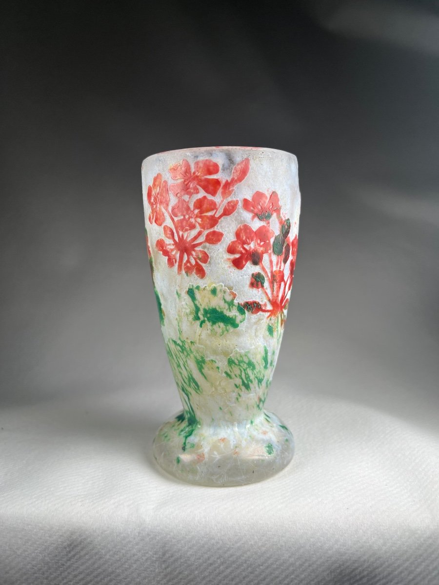 Daum Nancy Vase ( Géraniums )