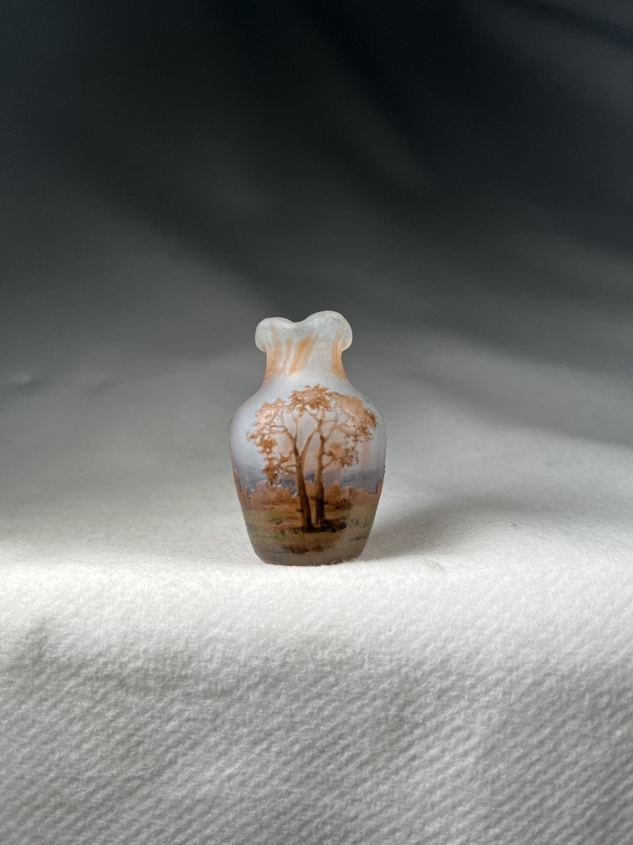 Daum Nancy Trilobé Miniature Vase Landscape “autumn”-photo-1