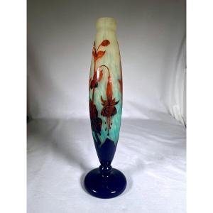 French Glass Vase With Fuchsia Decor, Schneider - Art Nouveau 