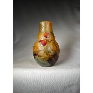 Daum Nancy Vase “berries”