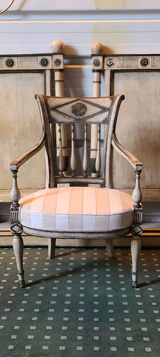 FAUTEUIL ET LIT D EPOQUE DIRECTOIRE-photo-2