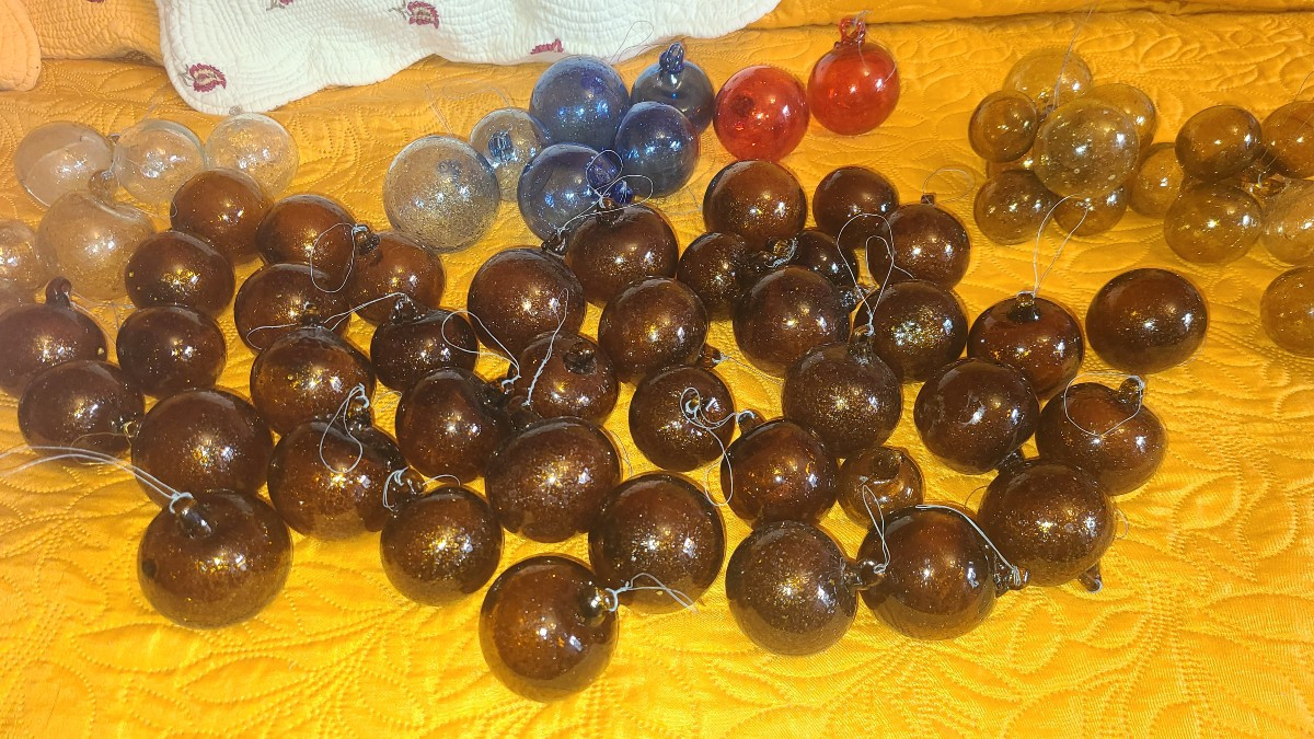 Provençal Christmas Baubles-photo-3