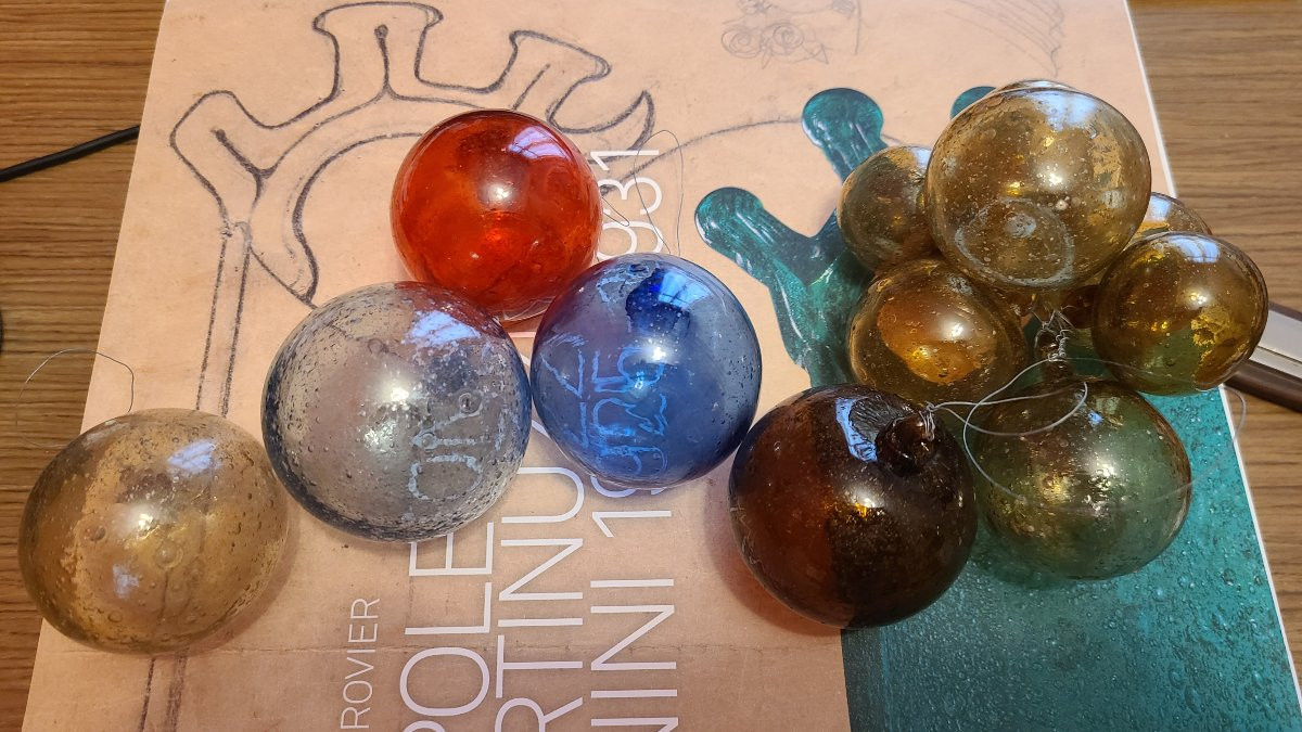 Provençal Christmas Baubles-photo-2