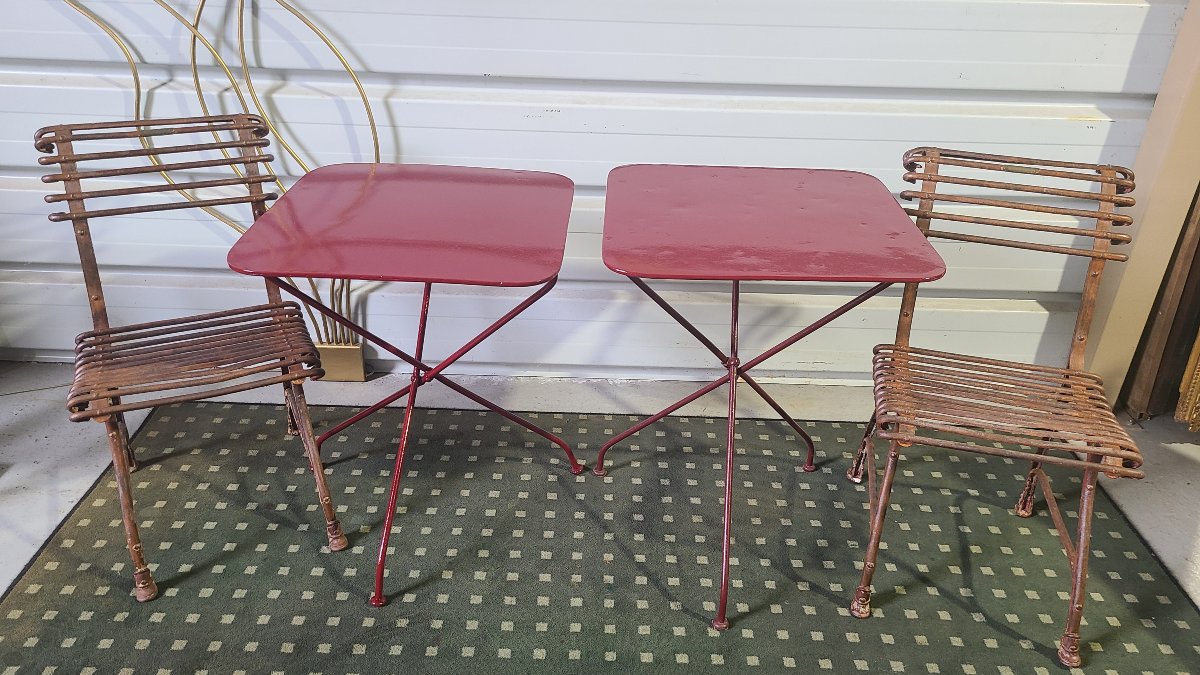 1900s Garden Side Tables And Chairs 