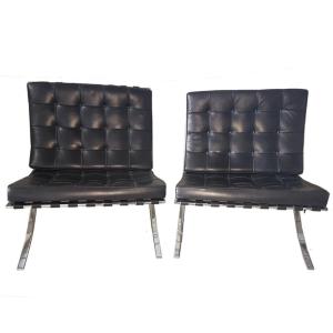 Pair Of Armchair Barcelona Knoll