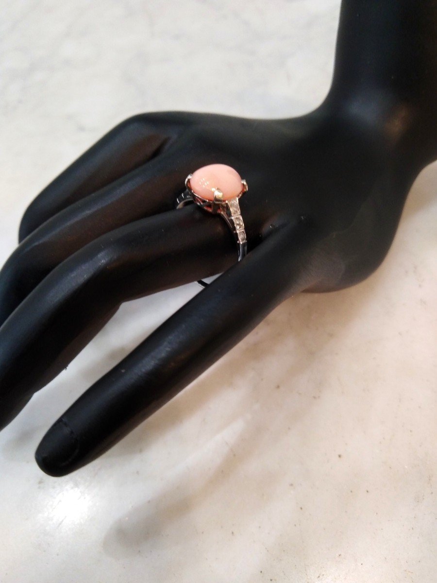 Old Platinum Coral Diamonds Ring-photo-2
