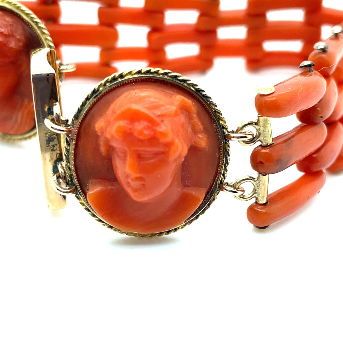 2 Coral Cameo Bracelet 19th Century-photo-3